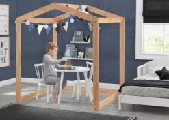 Delta Children Homestead Playhouse